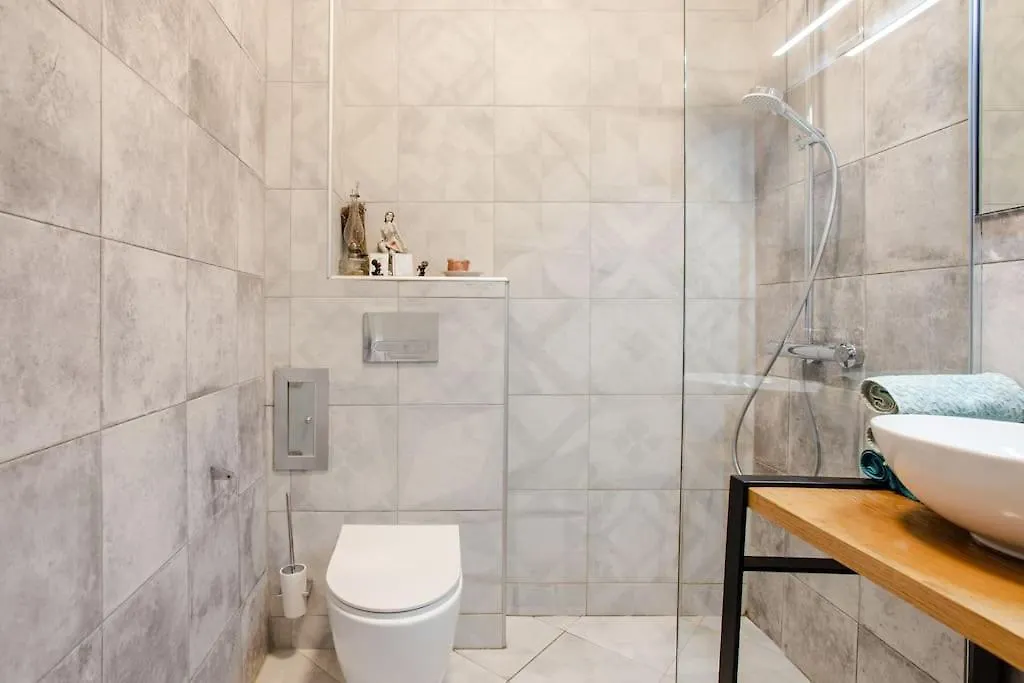 Eclectic And Boutique Designers Apartment With Parking Sofia 0*,