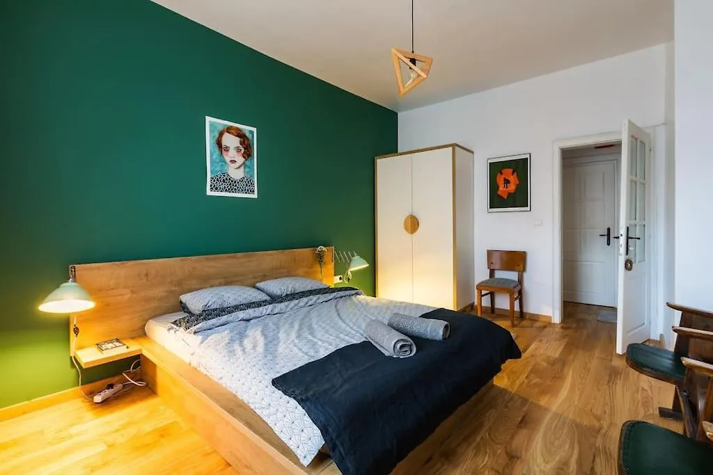 Eclectic And Boutique Designers Apartment With Parking Sofia